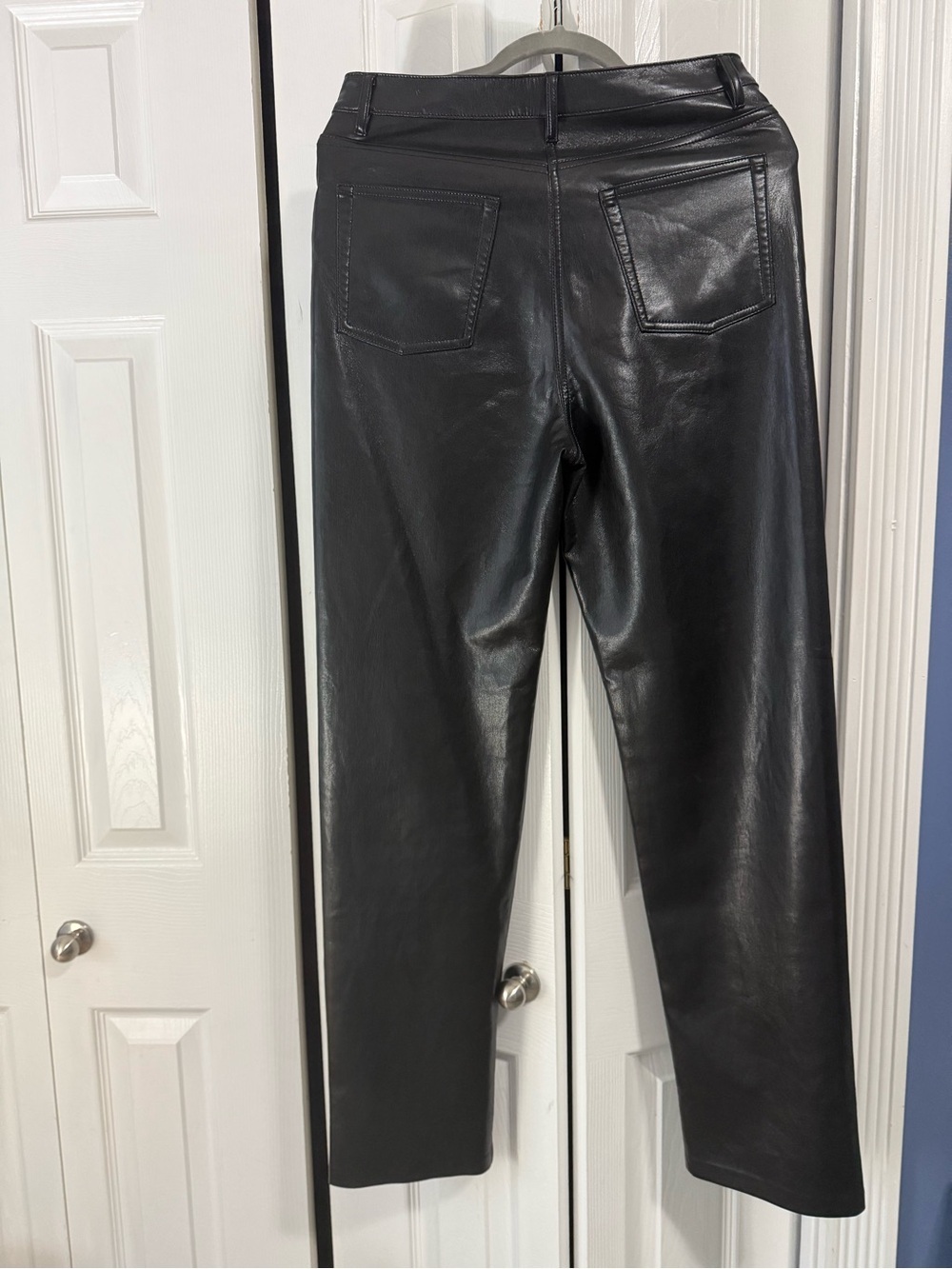 Wilfred The Melina Vegan Leather Baddie Pants Black High Rise Straight Leg 8 - Picture 3 of 10